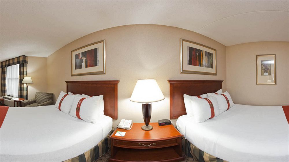Holiday Inn Dayton/Fairborn I-675 By Ihg Extérieur photo