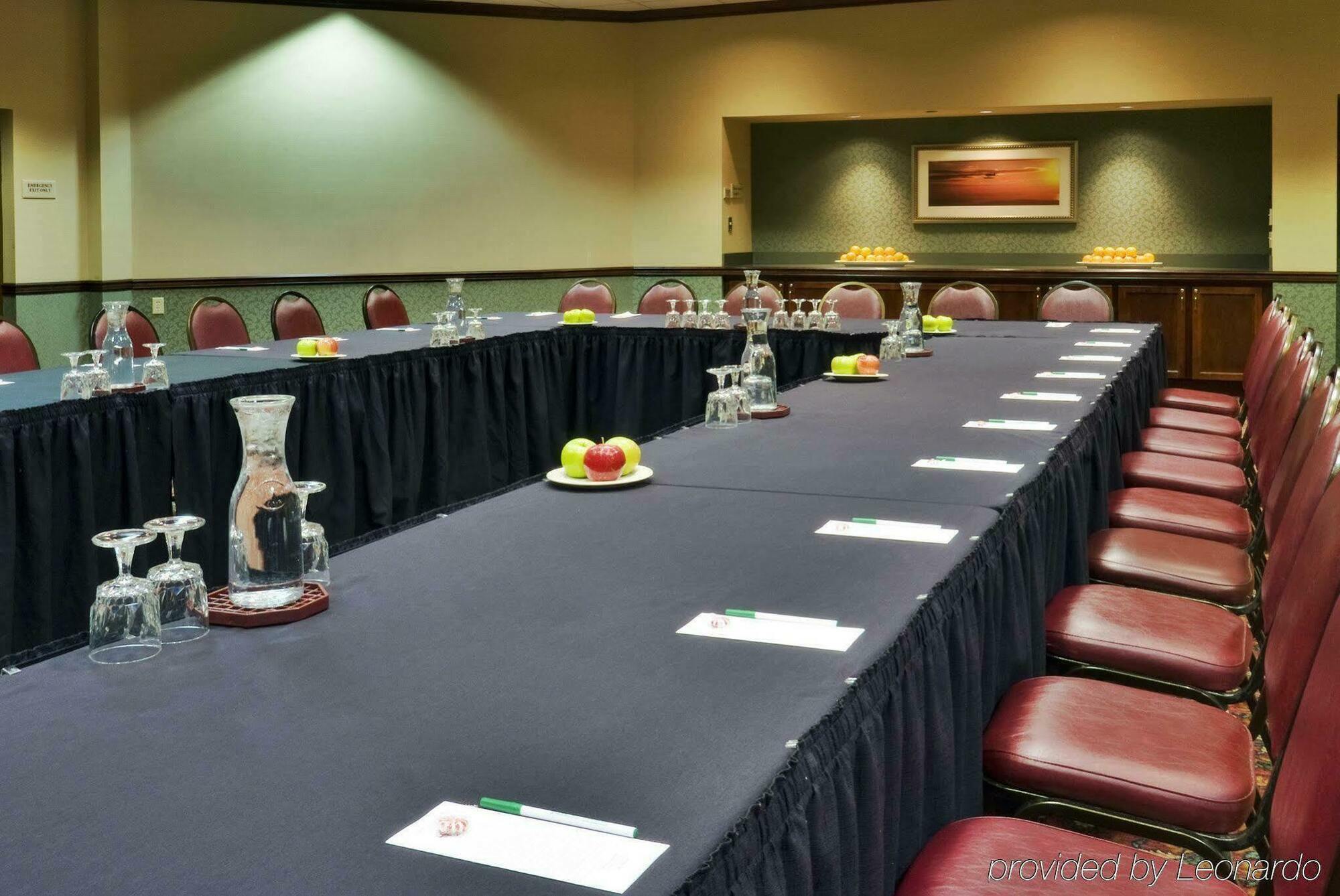Holiday Inn Dayton/Fairborn I-675 By Ihg Extérieur photo