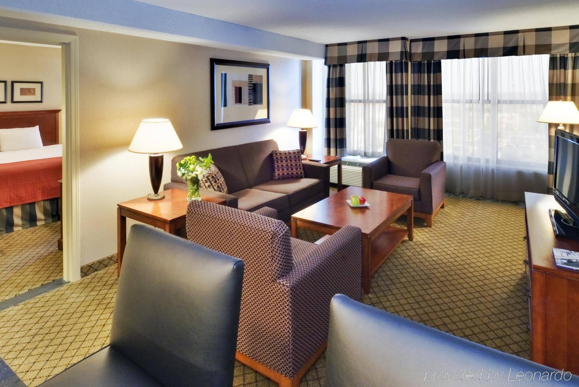 Holiday Inn Dayton/Fairborn I-675 By Ihg Extérieur photo